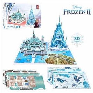 Brand New Disney Frozen 2 II Detailed Replica Arendelle And Ice Palace Castle